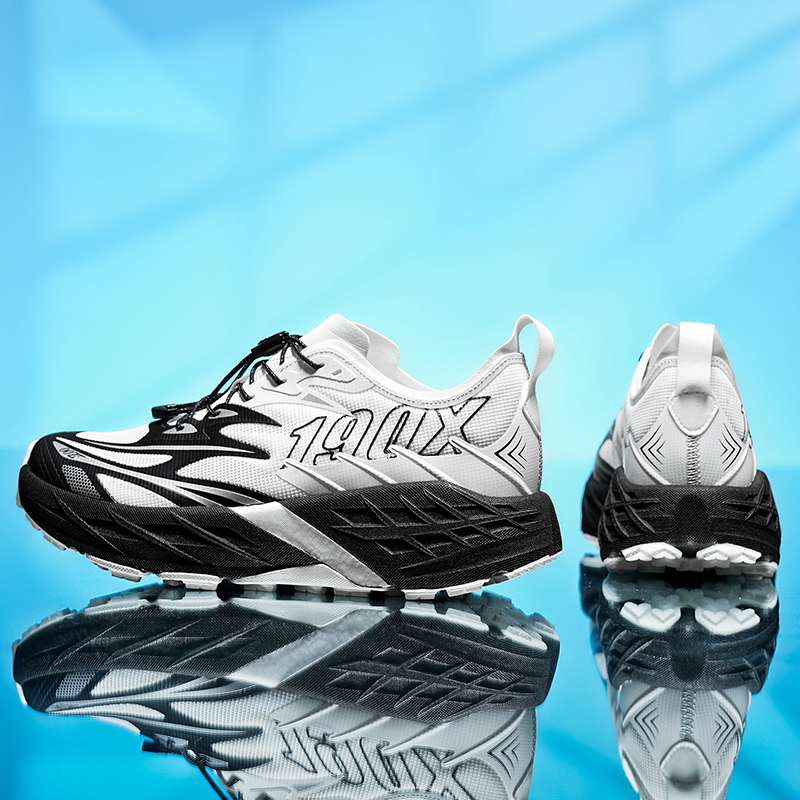 남성용 트레일 러닝화, 통기성이 좋은 메시 소재 스니커 - Anti Slip Trail Running Sneakers 리뷰 및 가격